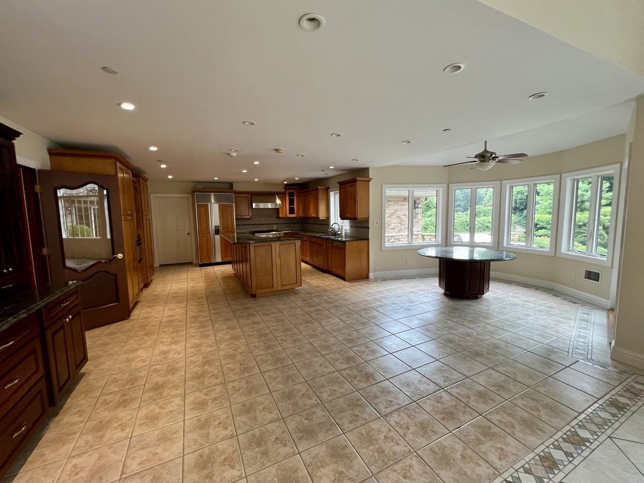 32 Topland Rd - Photo 6 of 21