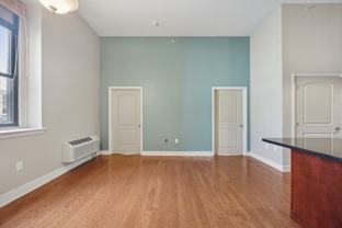 171 Grape St #201 - Photo 1 of 1