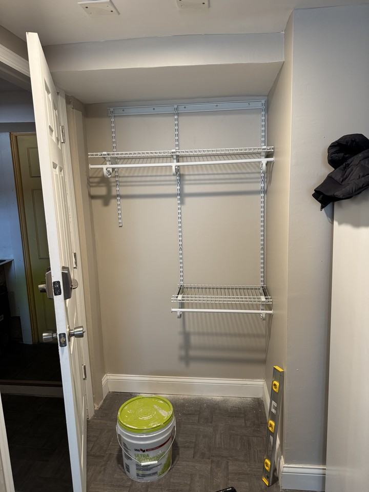 2592 Mayfield Rd #B - Photo 3 of 3