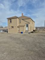featured image of 811 Ridge Ave