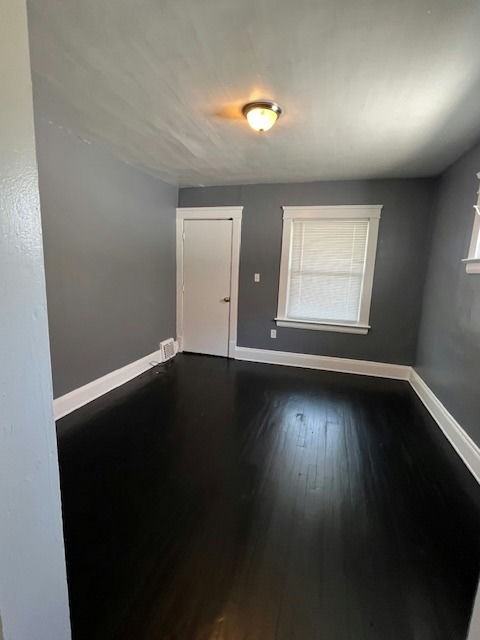 3079 E 130th St #2 - Photo 7 of 11