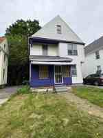featured image of 1425 E 81st St #2