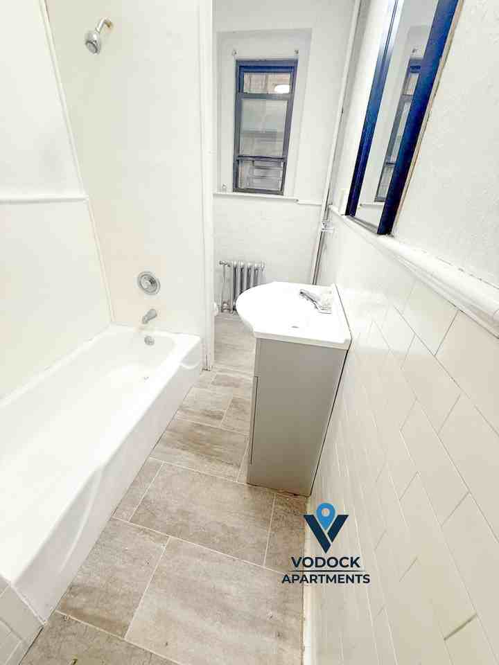 43 Granite St - Photo 3 of 21