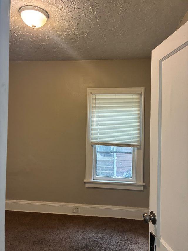 13614 Othello Ave #1 - Photo 4 of 14