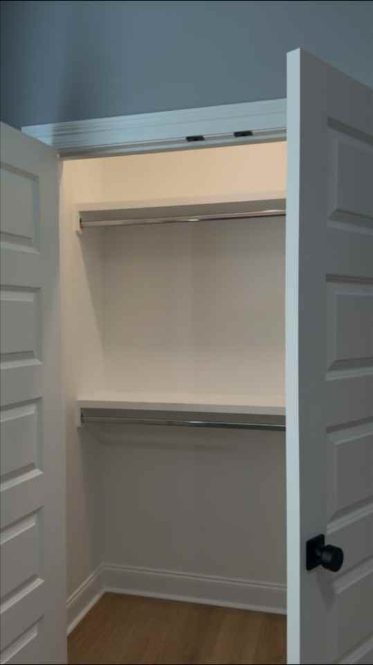 9020 Edinburgh St #B - Photo 3 of 7
