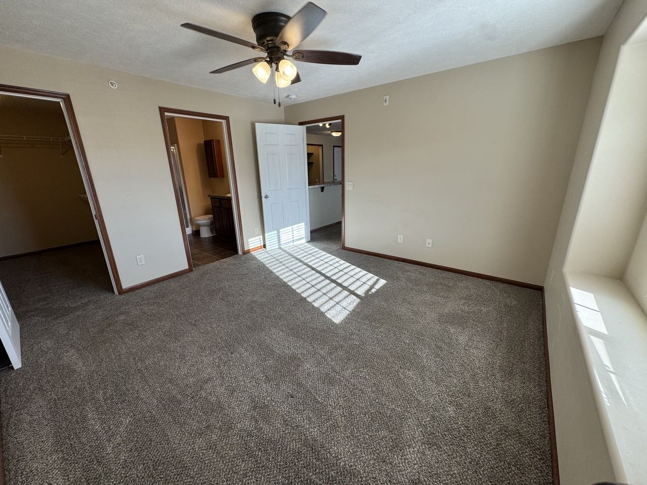 1615 E Military Ave #303 - Photo 7 of 10
