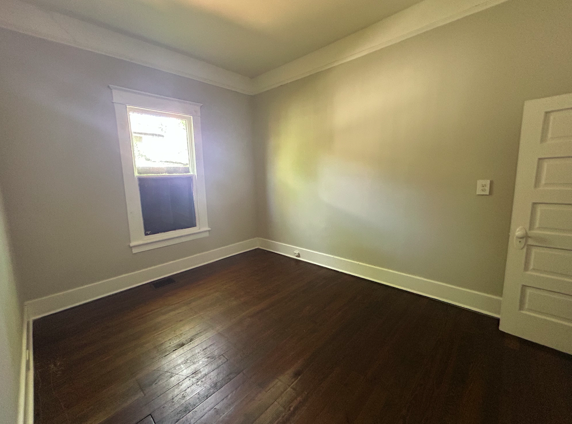 1707 Avenue I - Photo 6 of 6