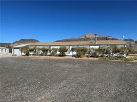 featured image of 3270 W Simkins Rd