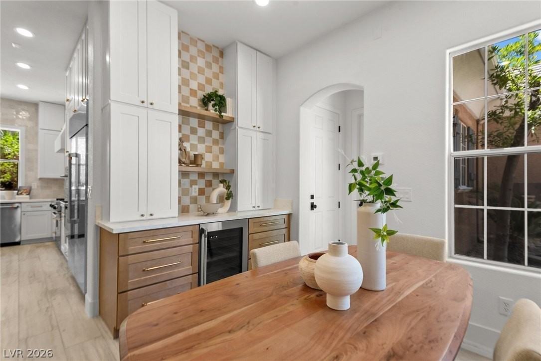 10721 Beringer Dr - Photo 2 of 50