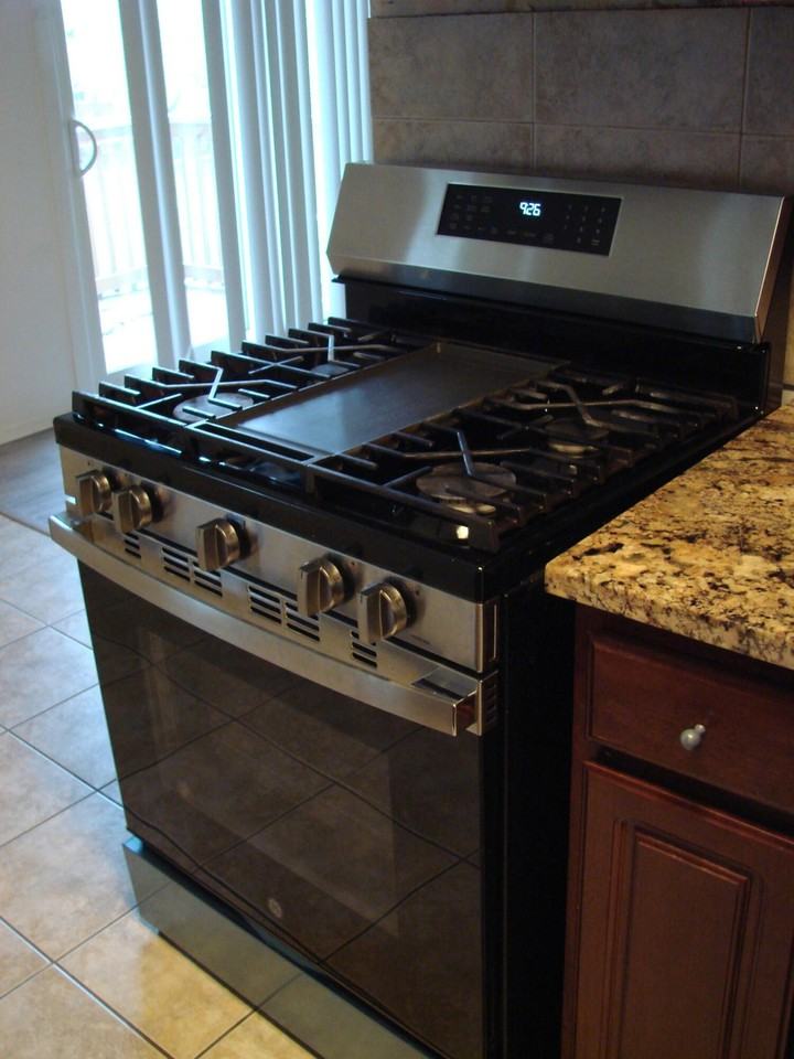 45250 Keding St #303 - Photo 5 of 23