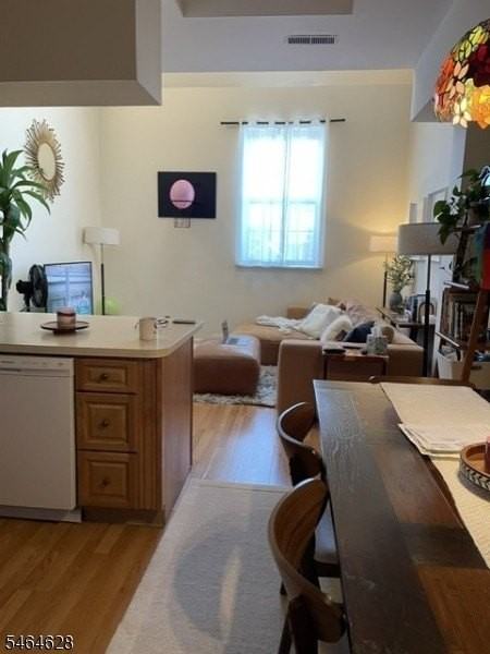 408 Bloomfield Ave #2 - Photo 4 of 13