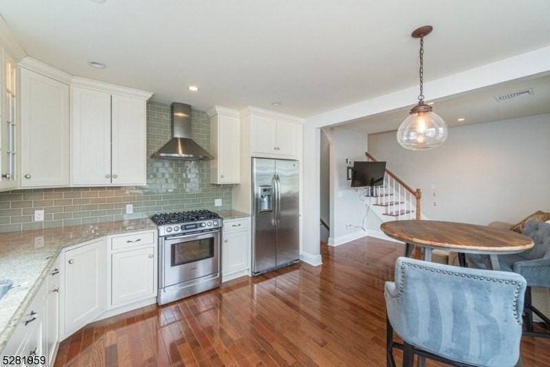 502 Franklin Ave - Photo 7 of 17