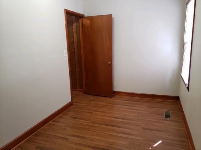 1606 Brownsferry St #1 - Photo 5 of 10