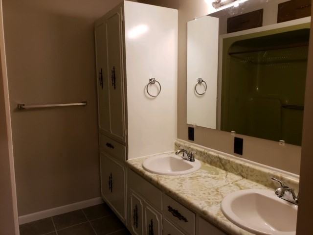 1606 Brownsferry St #1 - Photo 7 of 10