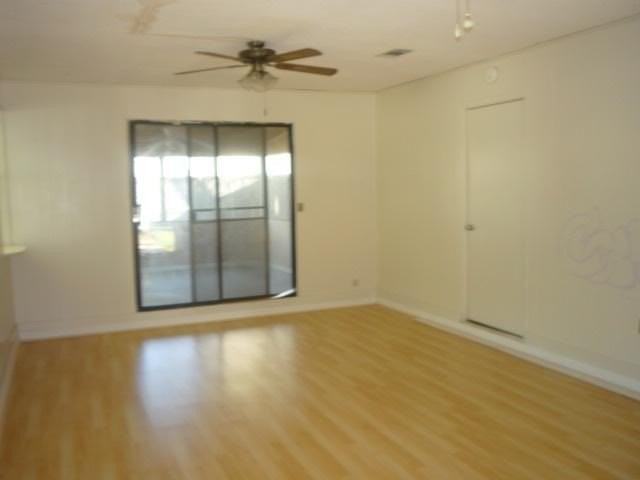 801 Spanish Oak Dr - Photo 2 of 9