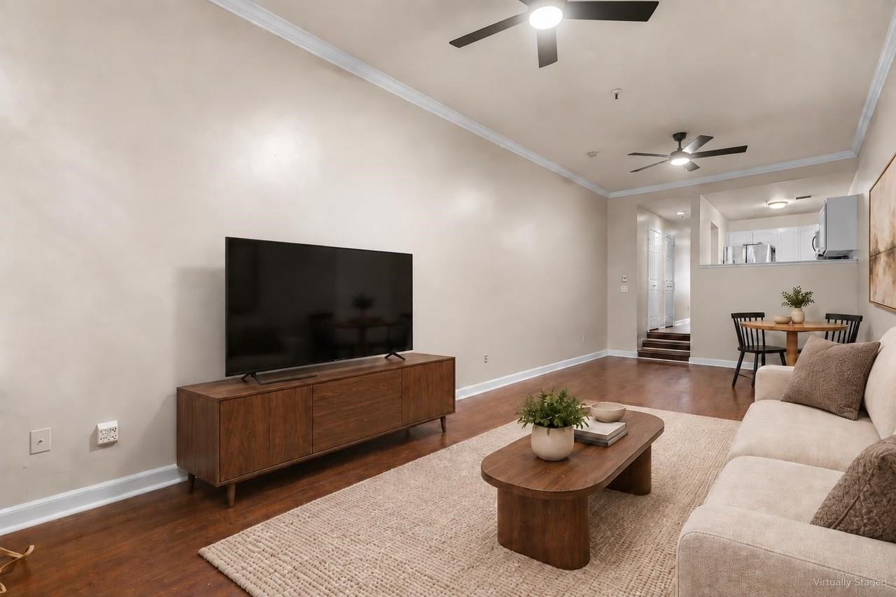 229 Monroe St #1N - Photo 3 of 22