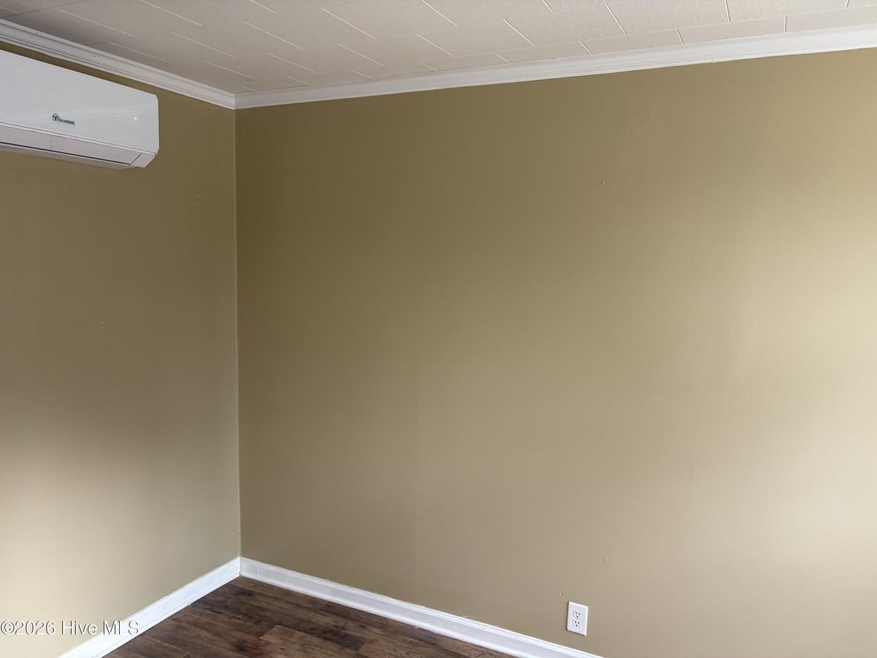 2303 Old Savannah Rd - Photo 5 of 14
