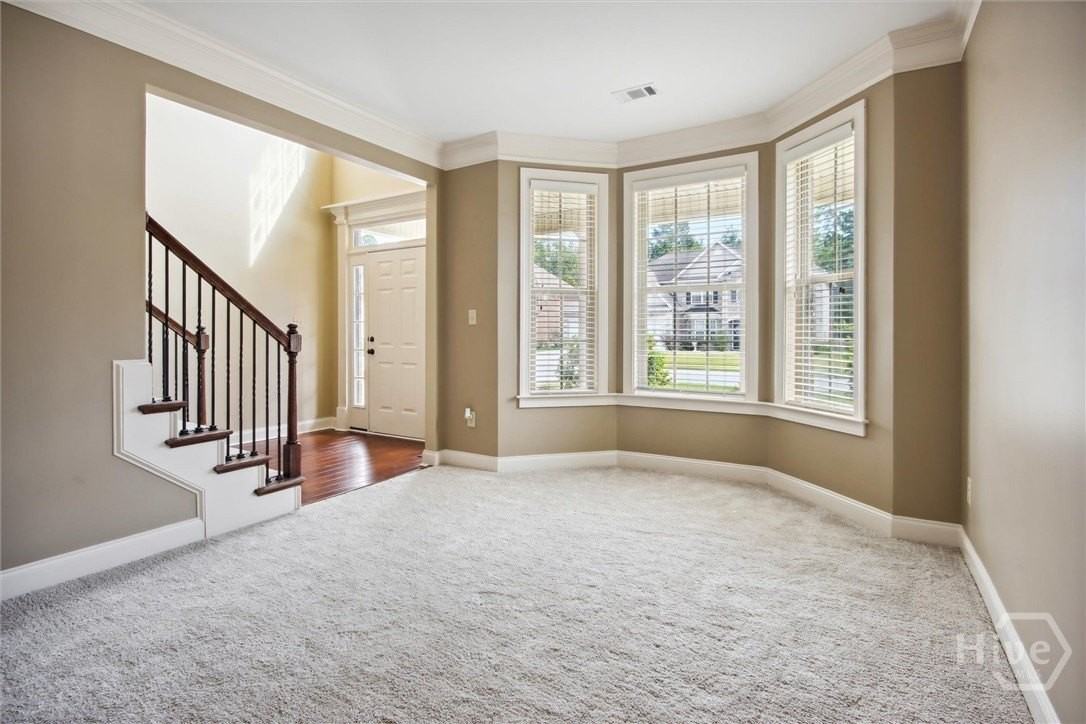 179 Clover Point Cir - Photo 5 of 30