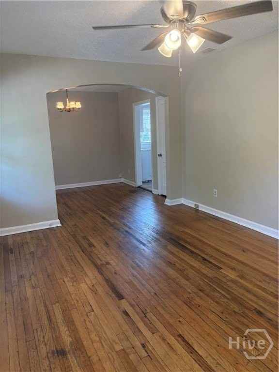 1729 E 33rd St - Photo 5 of 13