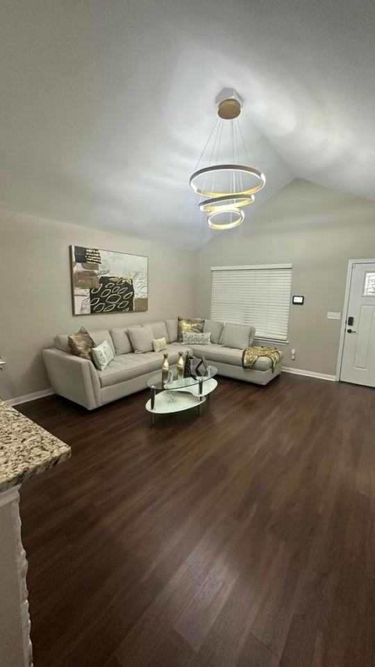 832 Aspen Ln - Photo 4 of 12