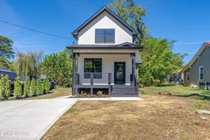 featured image of 405 Forestal Dr