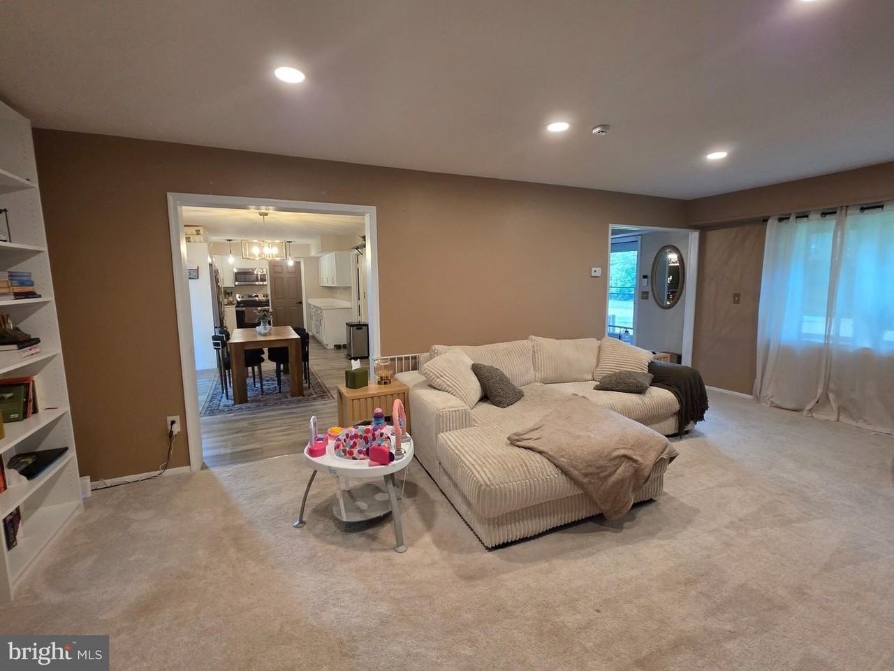 12319 Tilbury Ln - Photo 4 of 30