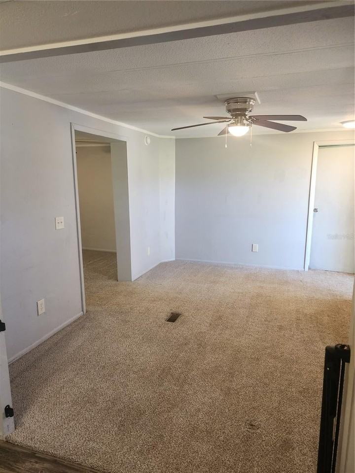 36650 Terry Rd - Photo 3 of 16