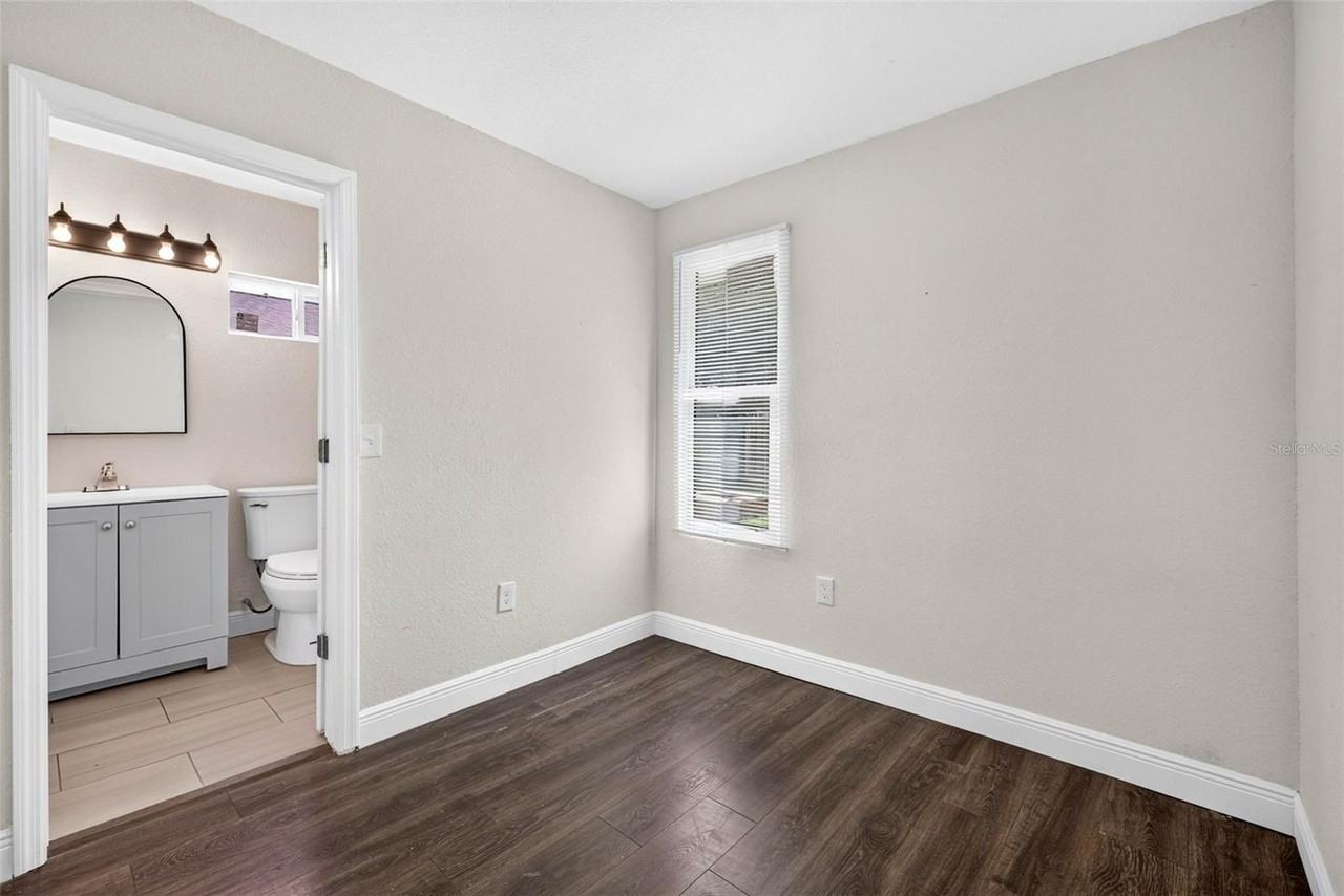 14352 Lawrence St - Photo 7 of 15