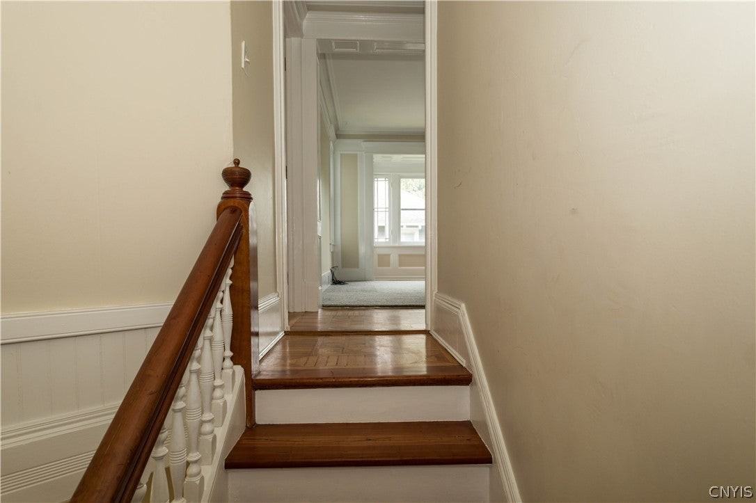 29 Canton St - Photo 5 of 35