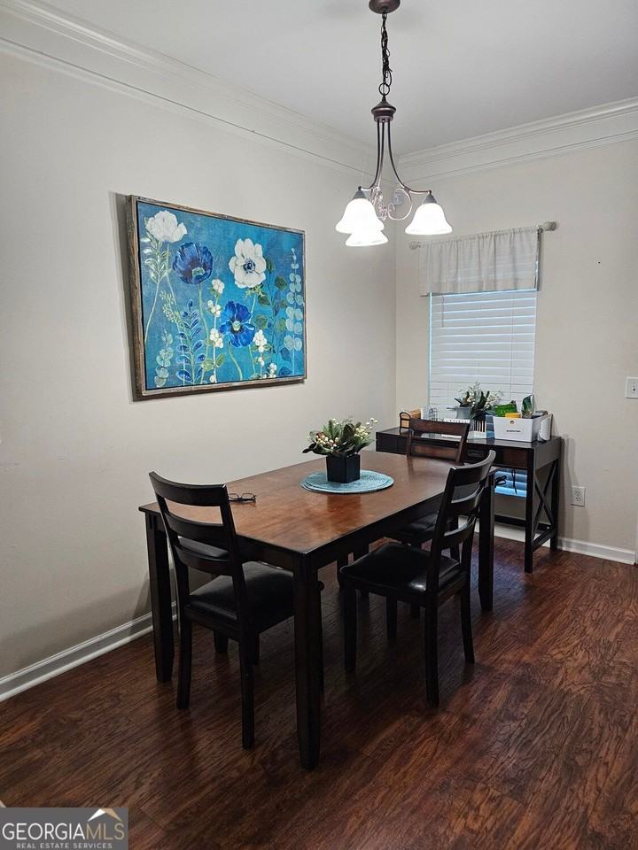 3399 Pennington Dr - Photo 4 of 11