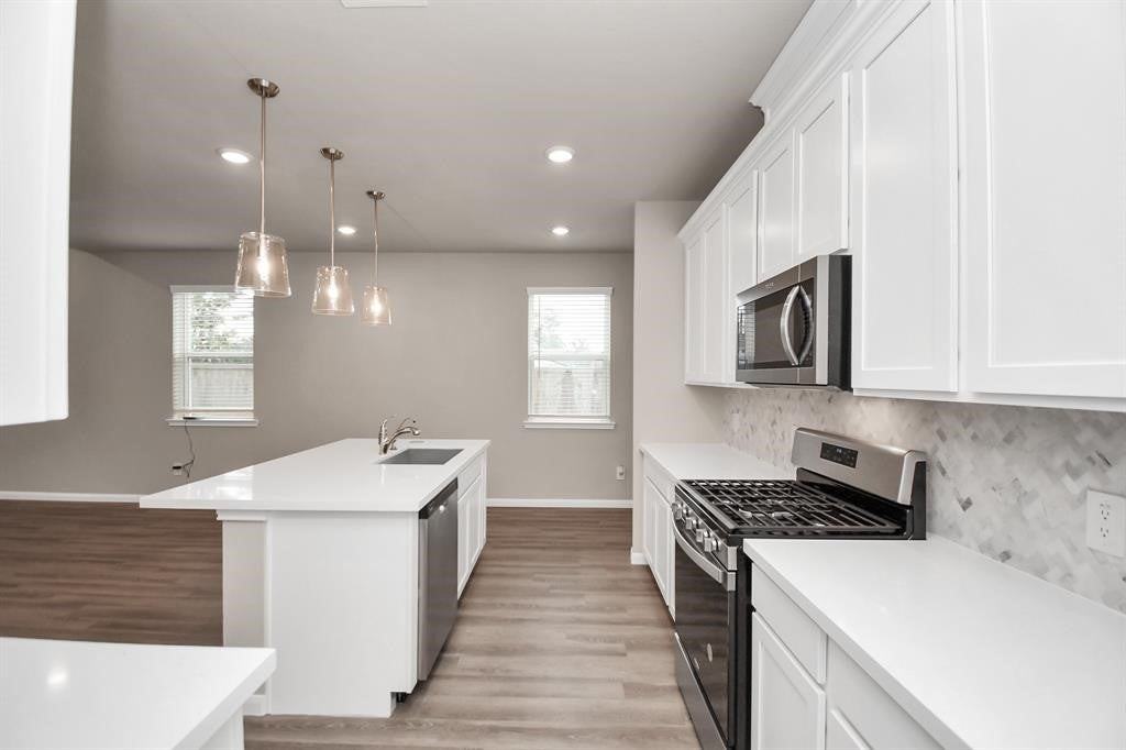 5810 Linda Cove Ln - Photo 7 of 41