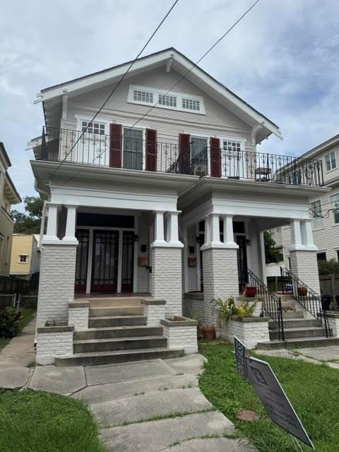 1908 Marengo St - Photo 2 of 18