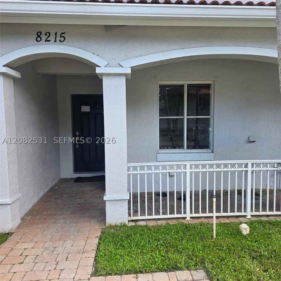 8215 Sw 27th St #103 - Photo 3 of 19