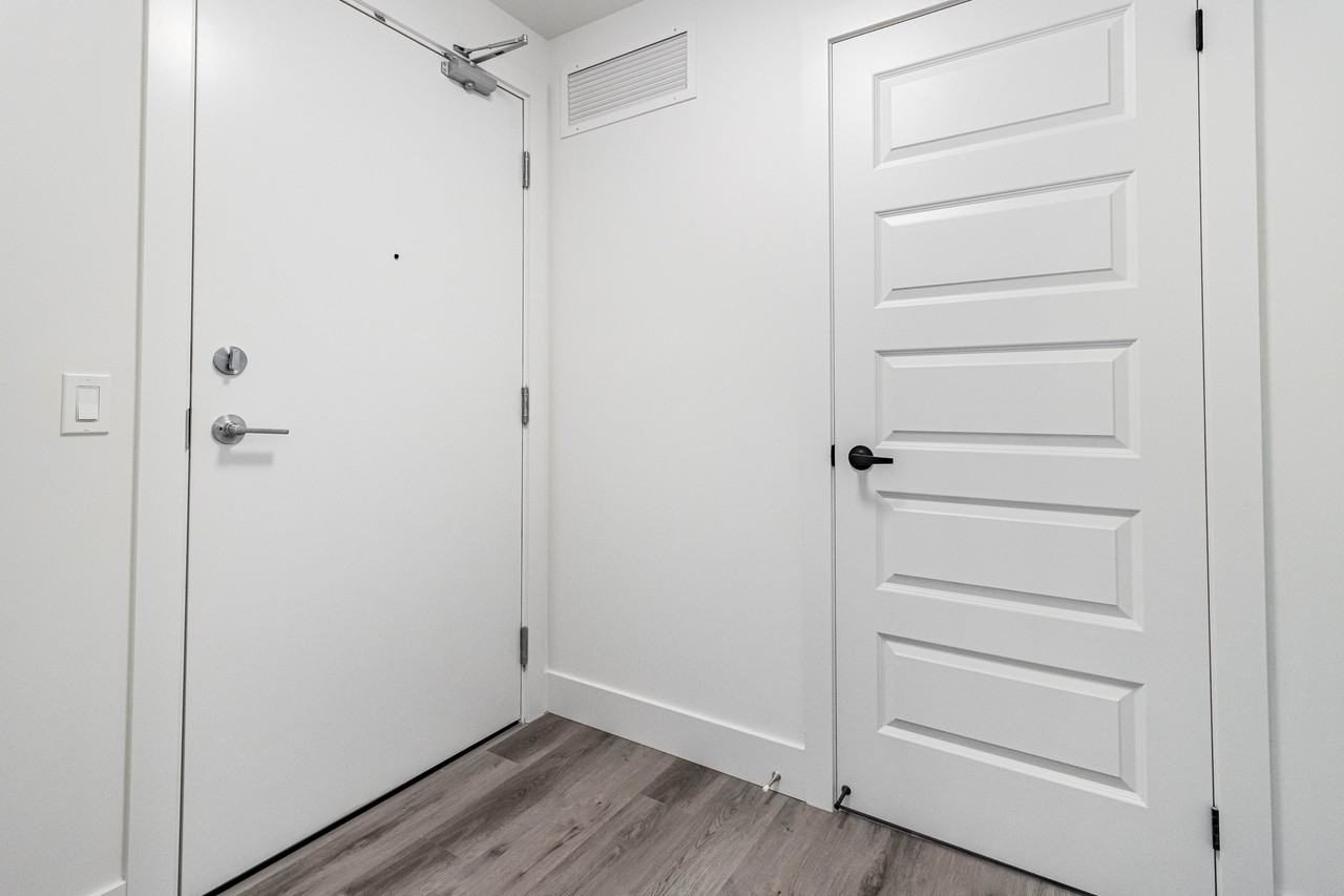 103 Roger Street #601 - Photo 6 of 12