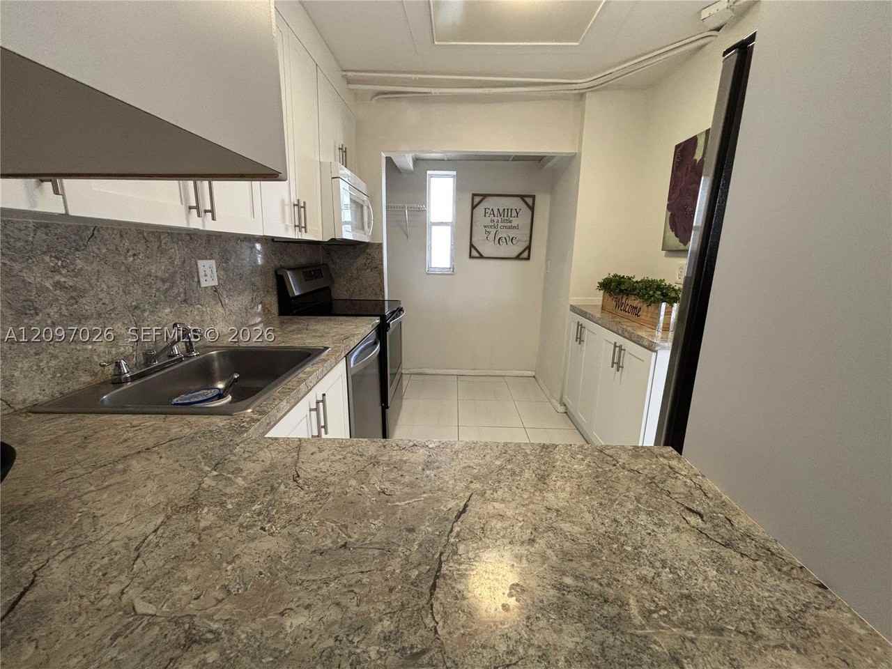 8060 Fairview Dr #101 - Photo 3 of 29