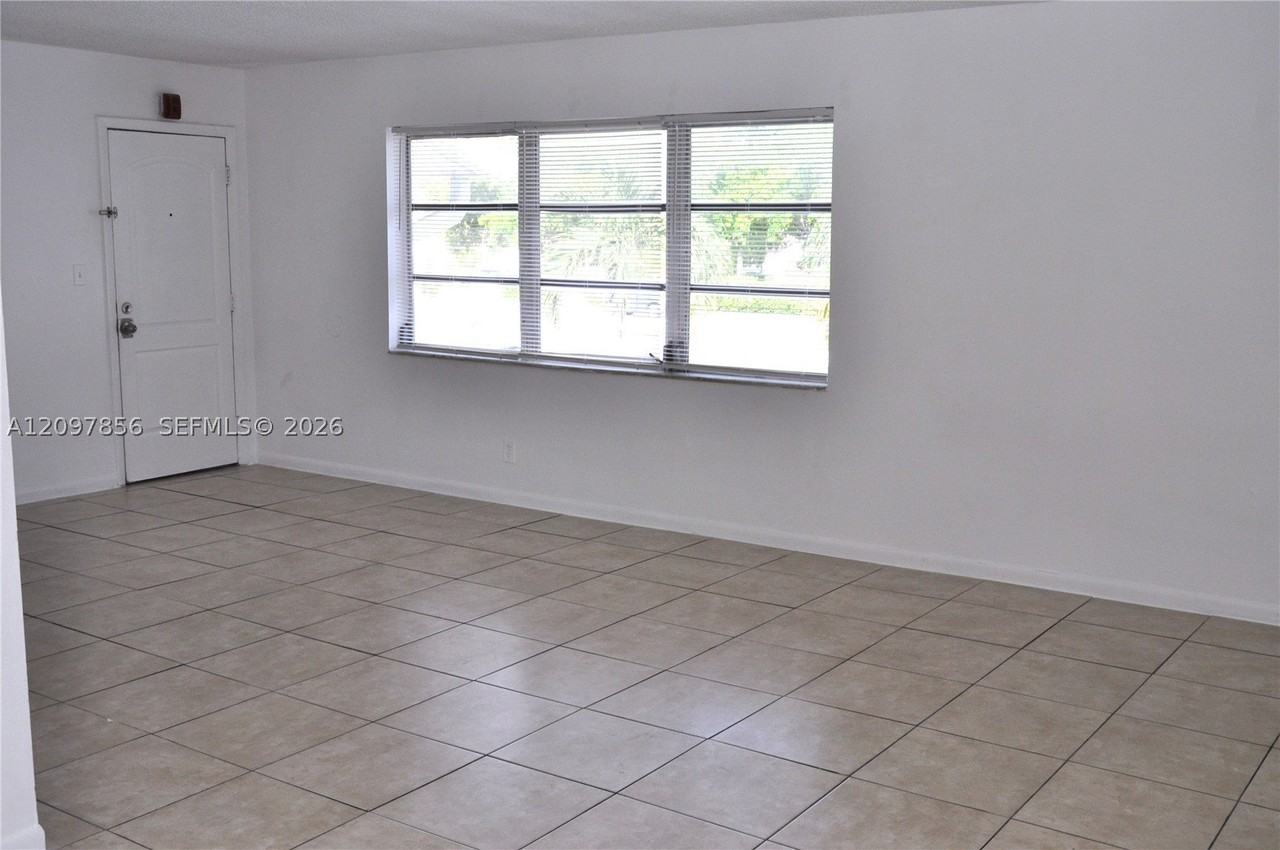 3200 Coral Springs Dr #211 - Photo 4 of 30