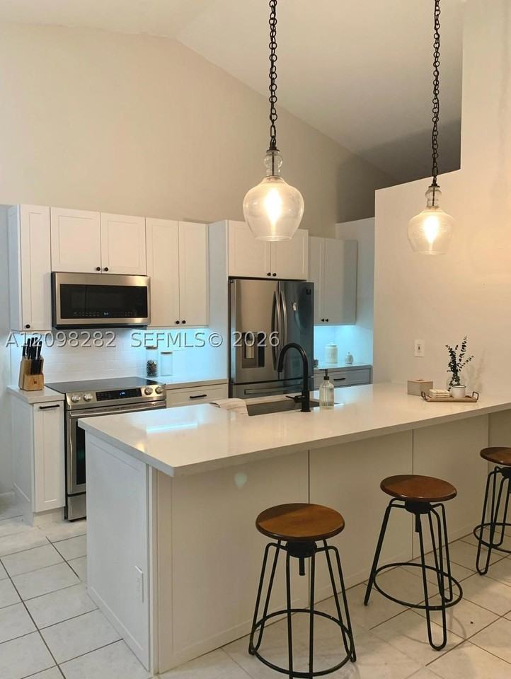 14821 Sw 125th Pl - Photo 3 of 19