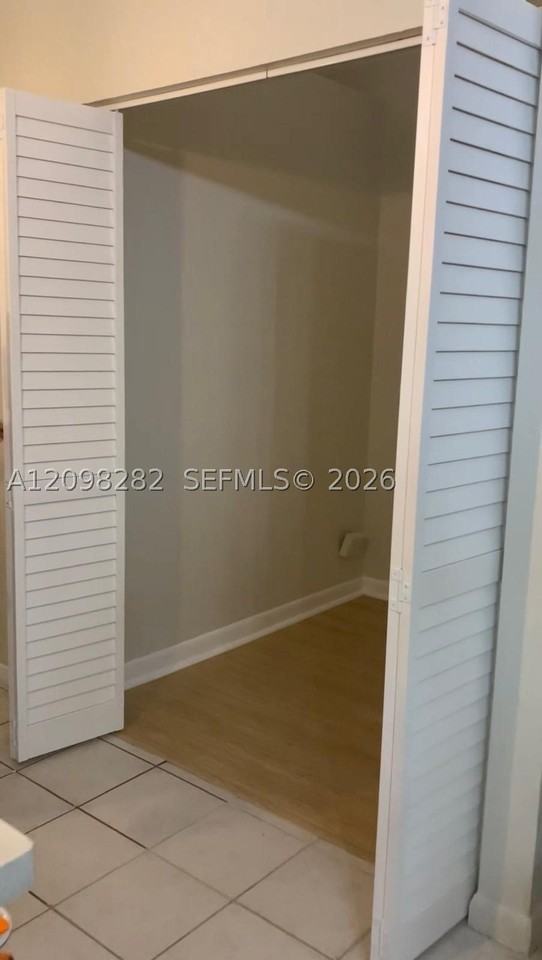 14821 Sw 125th Pl - Photo 5 of 19
