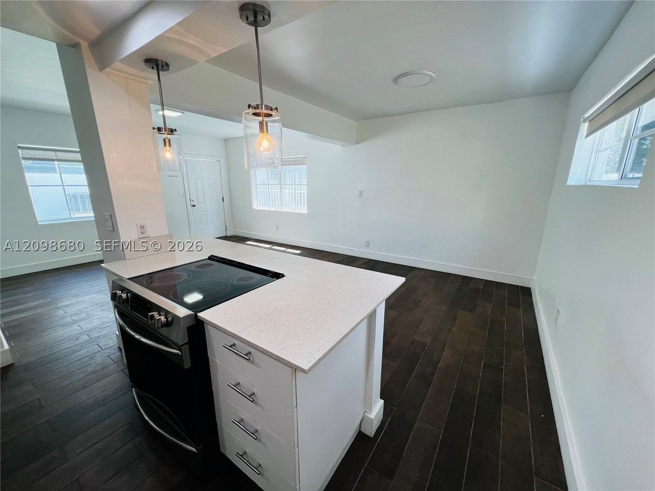 1001 Bay Dr #945 - Photo 7 of 16