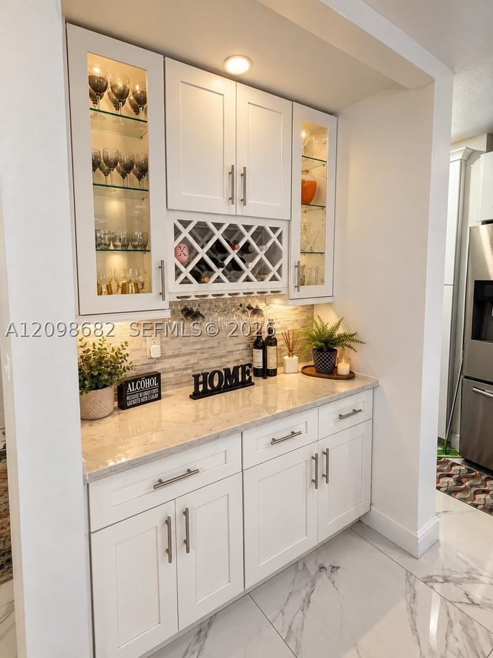 8520 E Southgate Shores Cir #8520 - Photo 5 of 16
