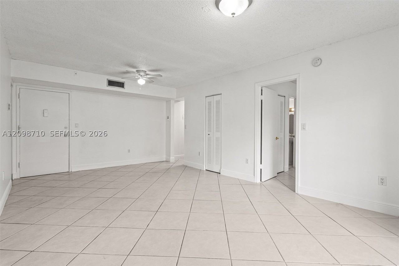4715 Nw 7th St #104-2 - Photo 6 of 22