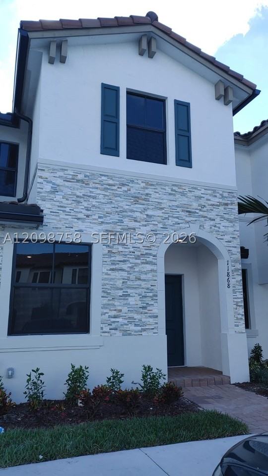11868 Sw 247th Ter - Photo 2 of 29