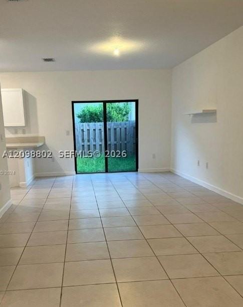 399 Ne 211th Ter - Photo 6 of 27