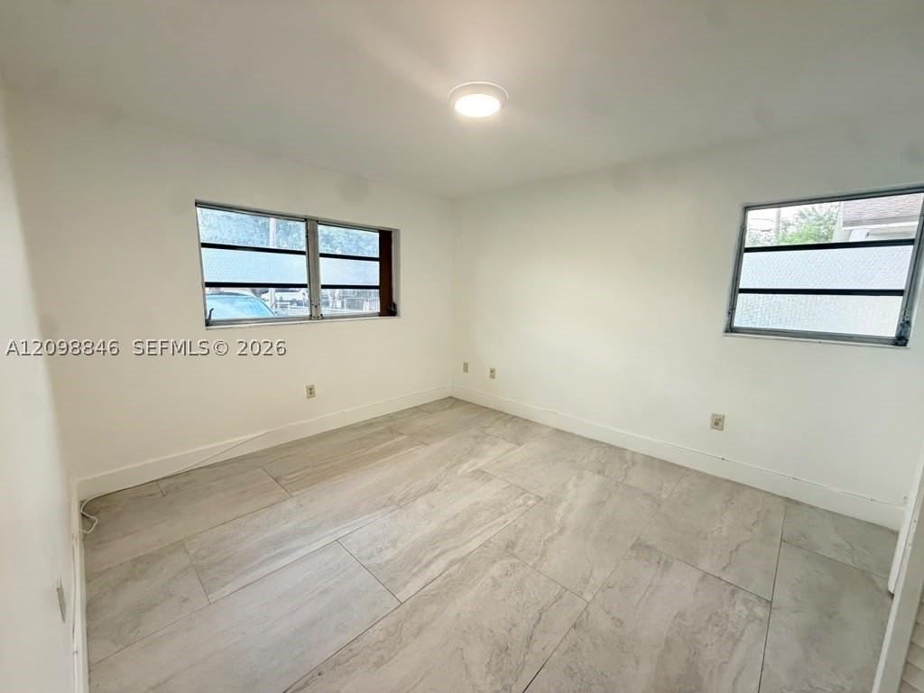 11320 Peachtree Dr #11320 - Photo 7 of 9