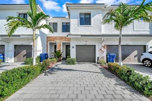 10817 Sw 233rd St - Photo 1 of 1