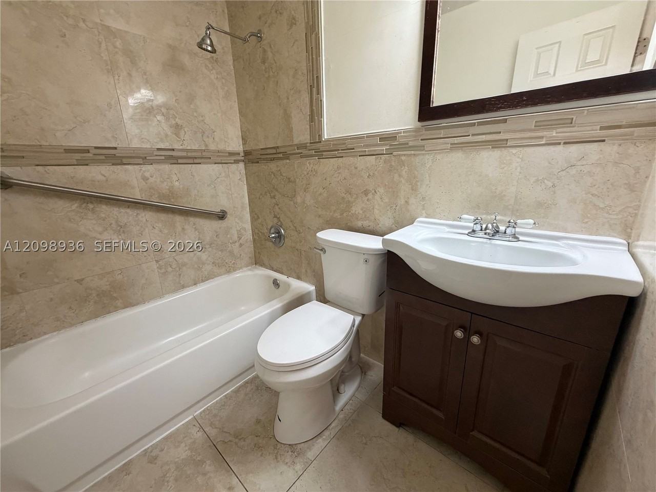 2240 Sunshine Blvd - Photo 7 of 16