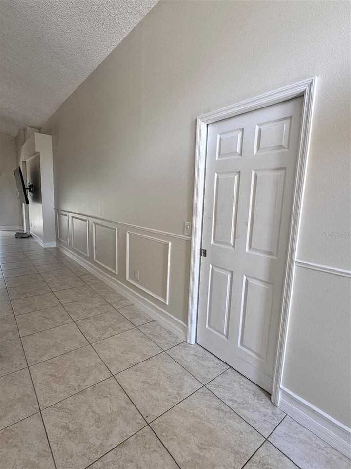 2830 Crane Trace Cir - Photo 3 of 18