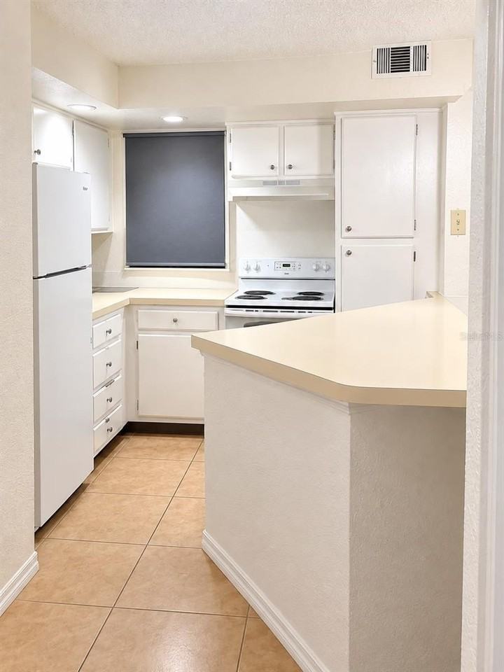 4524 Commander Dr #1628 - Photo 4 of 10