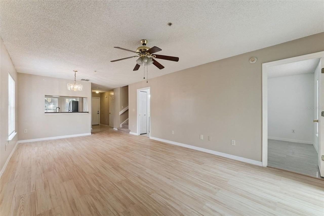 1192 N Fairway Dr #1192 - Photo 4 of 24