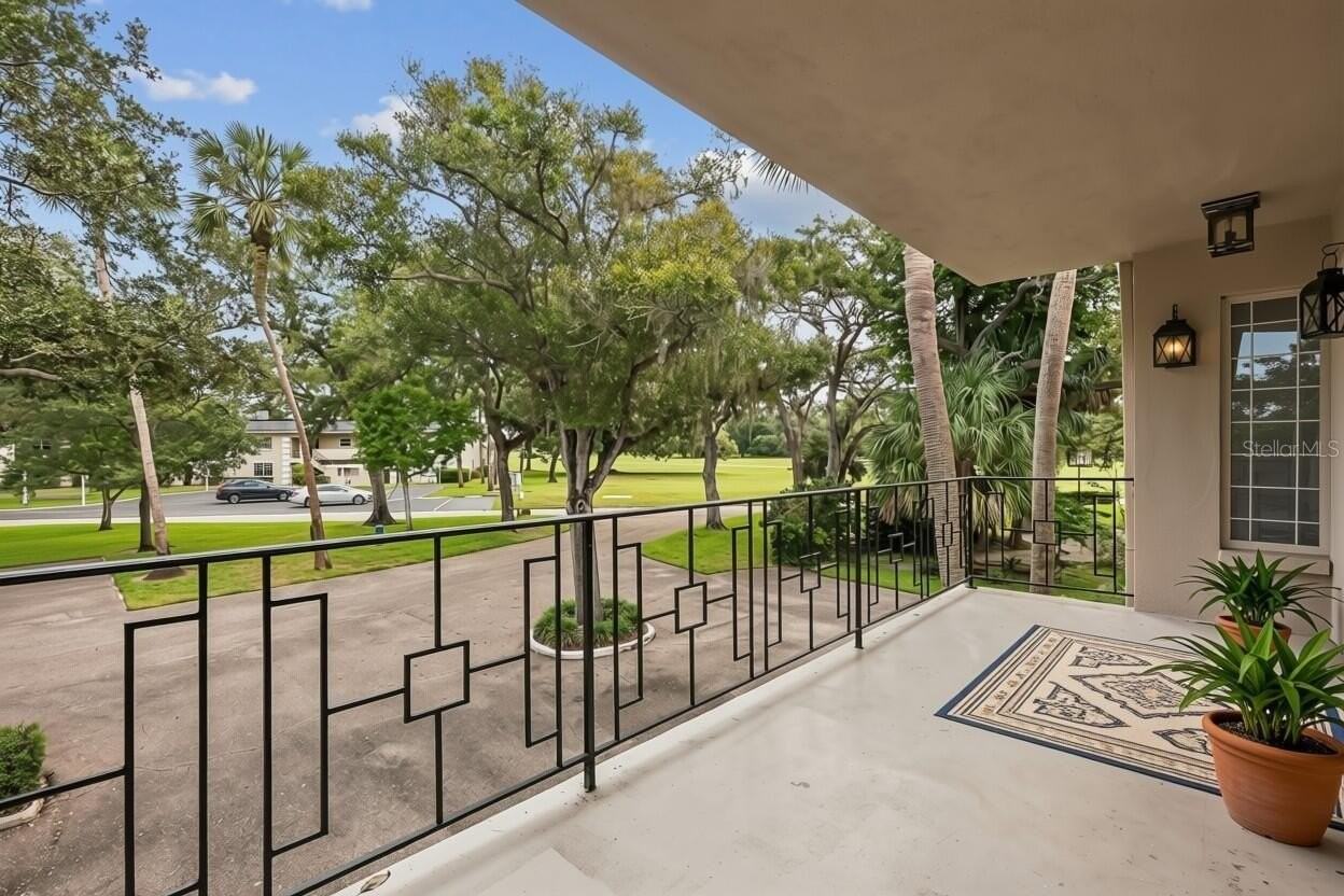 3 Country Club Dr #3 - Photo 3 of 32
